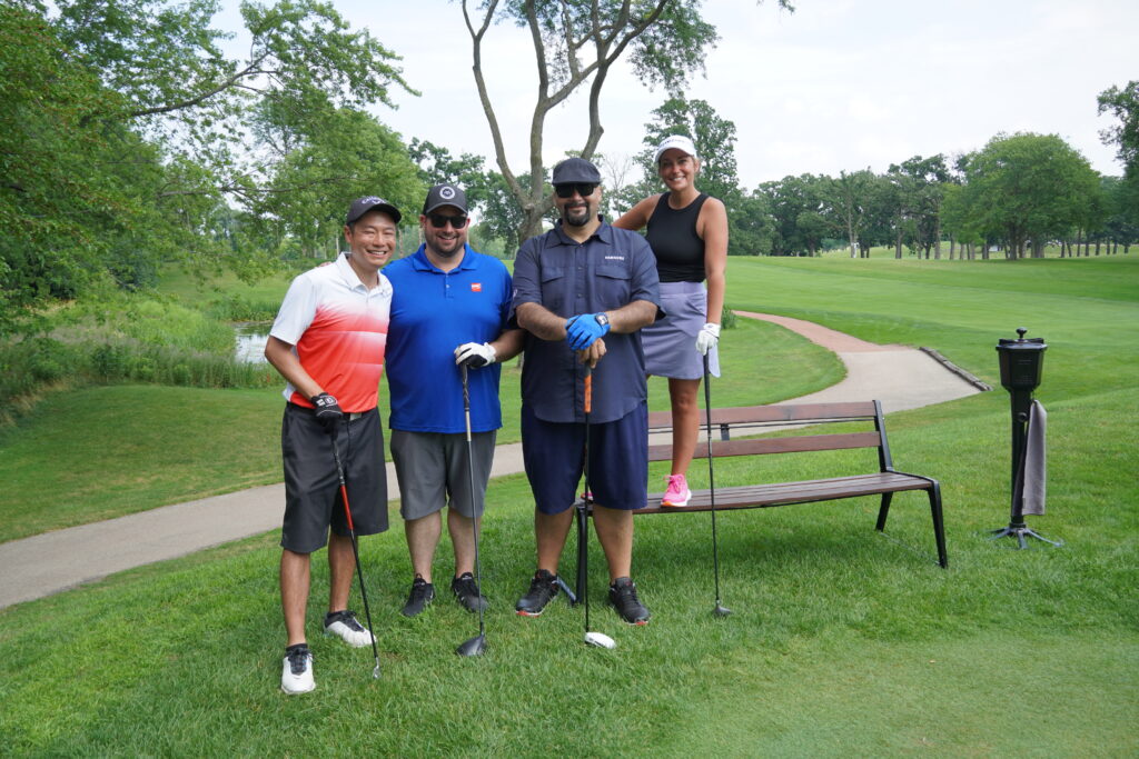 A group of CEL golfers out on the course.